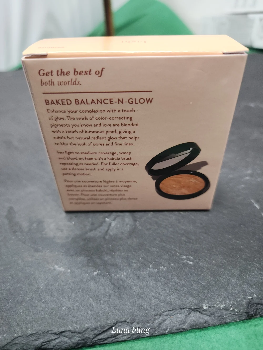 Laura Geller Illuminating Baked Balance-N-Glow Foundation - Bronze